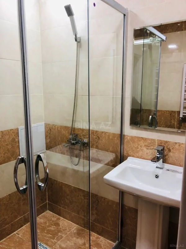 Kirayə verilir 2 otaqlı mənzil 80 m²