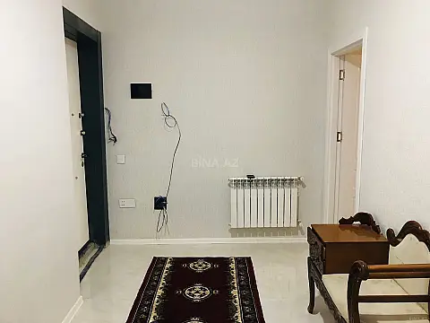 Kirayə verilir 2 otaqlı mənzil 80 m²