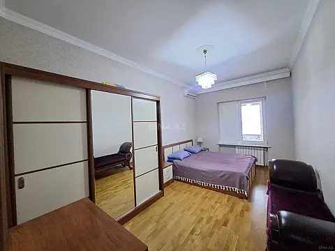 Kirayə verilir 2 otaqlı mənzil 85 m²