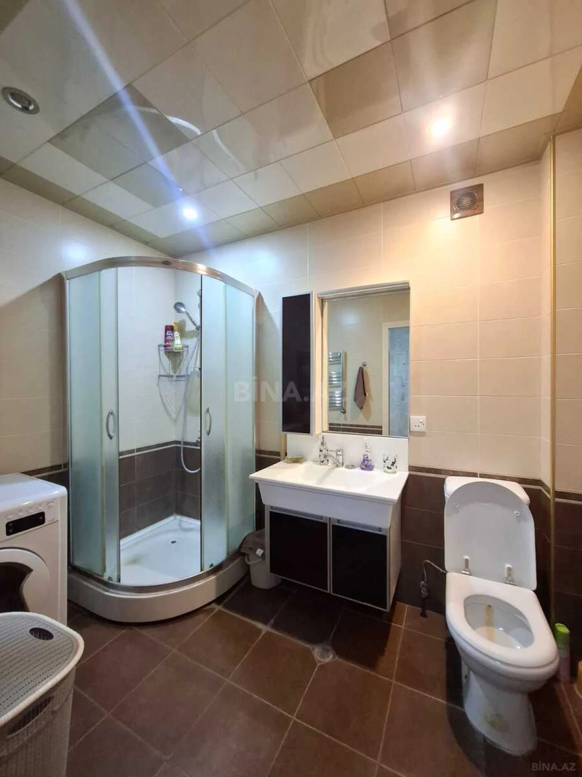 Kirayə verilir 2 otaqlı mənzil 85 m²