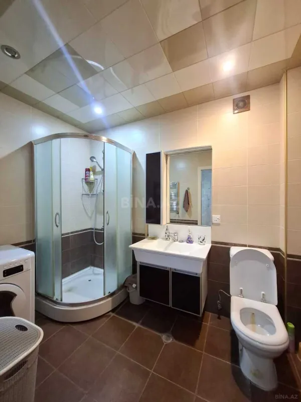 Kirayə verilir 2 otaqlı mənzil 85 m²