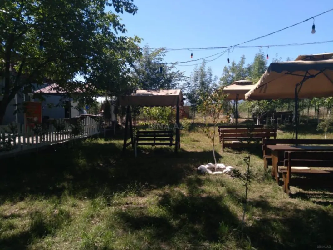 Satılır obyekt 350 m²