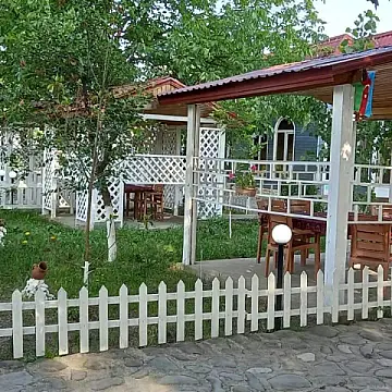 Satılır obyekt 350 m²