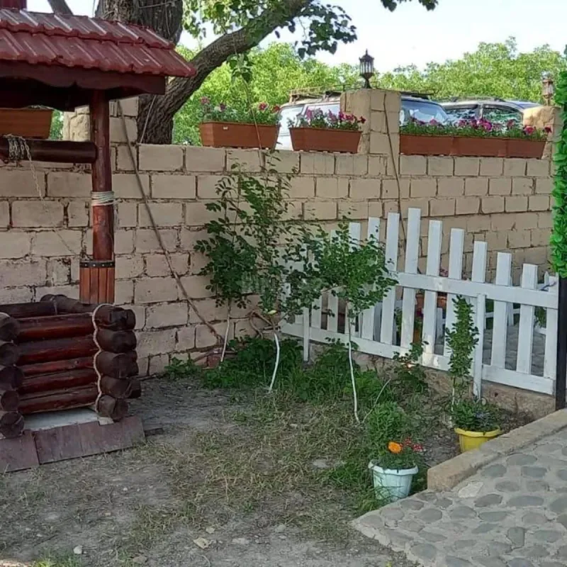 Satılır obyekt 350 m²