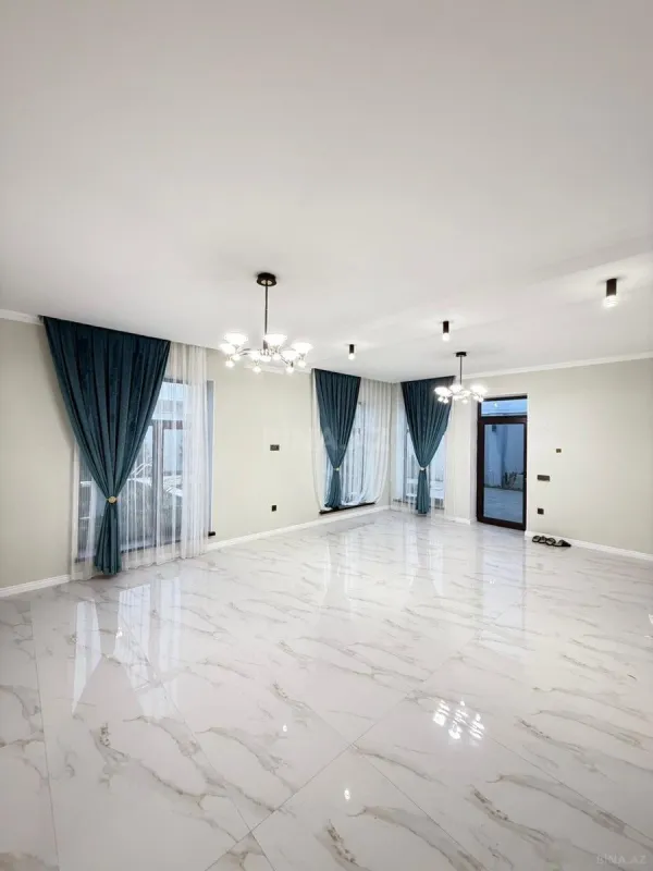 Satılır 4 otaqlı həyət evi 150 m²