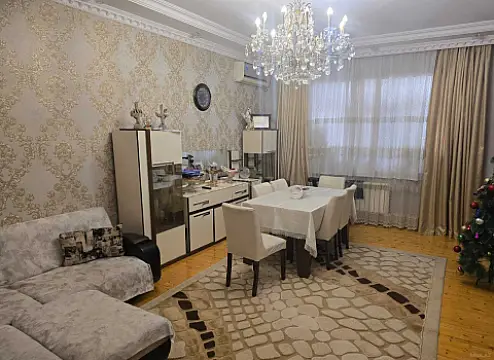Satılır 3 otaqlı həyət evi 95 m² — Bakı, 8-ci kilometr 3 otaq 95.00 m²