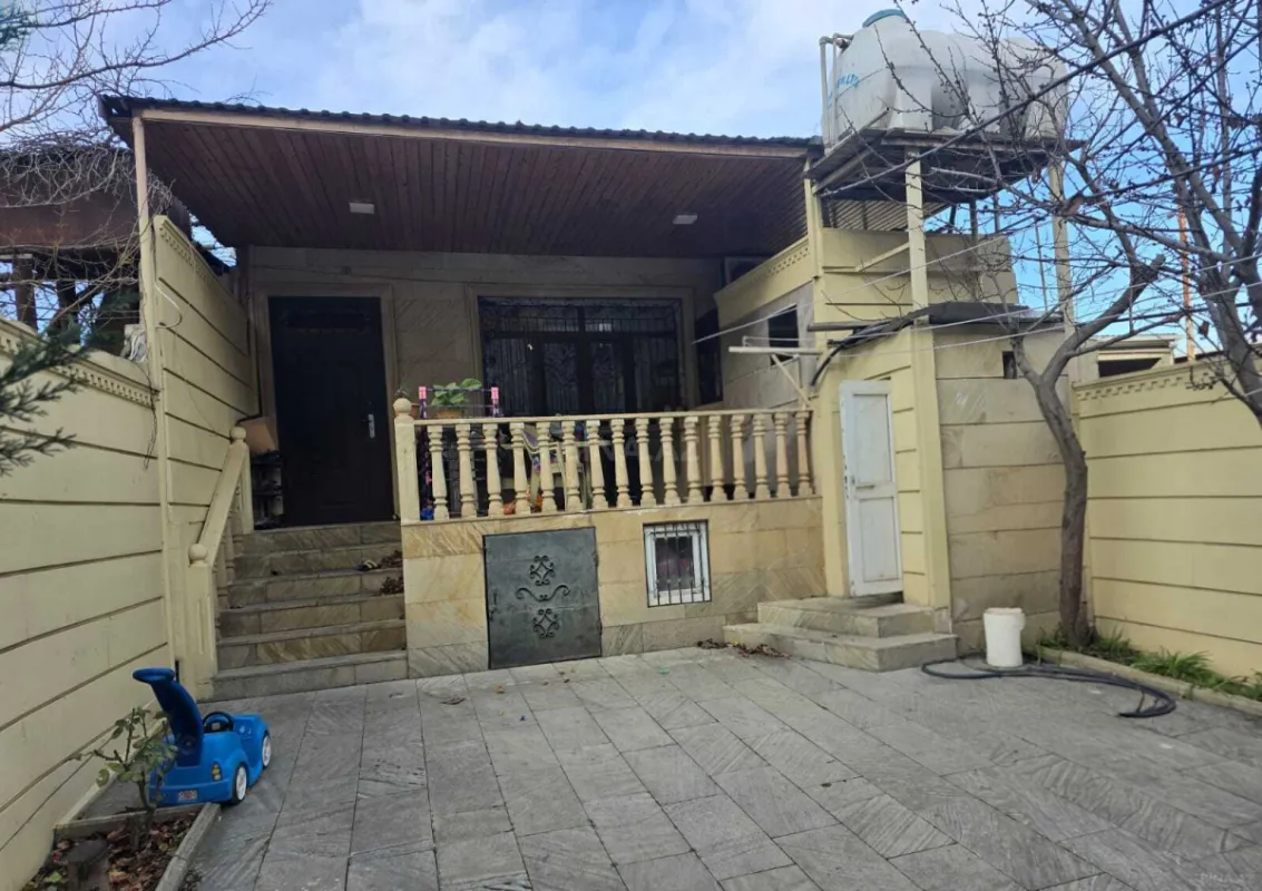 Satılır 3 otaqlı həyət evi 95 m²