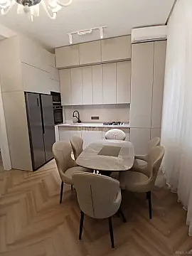 Kirayə verilir 3 otaqlı mənzil 85 m²