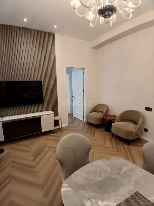 Kirayə verilir 3 otaqlı mənzil 85 m²