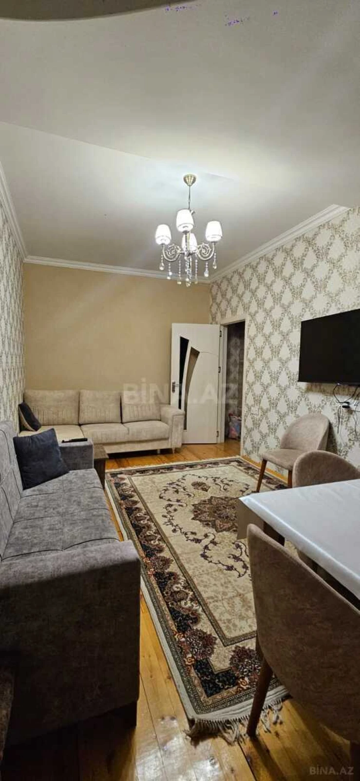 Satılır 2 otaqlı mənzil 70 m²