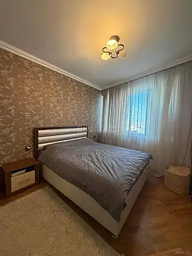 Satılır 3 otaqlı mənzil 82 m²