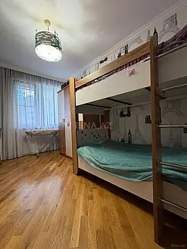 Satılır 3 otaqlı mənzil 82 m²