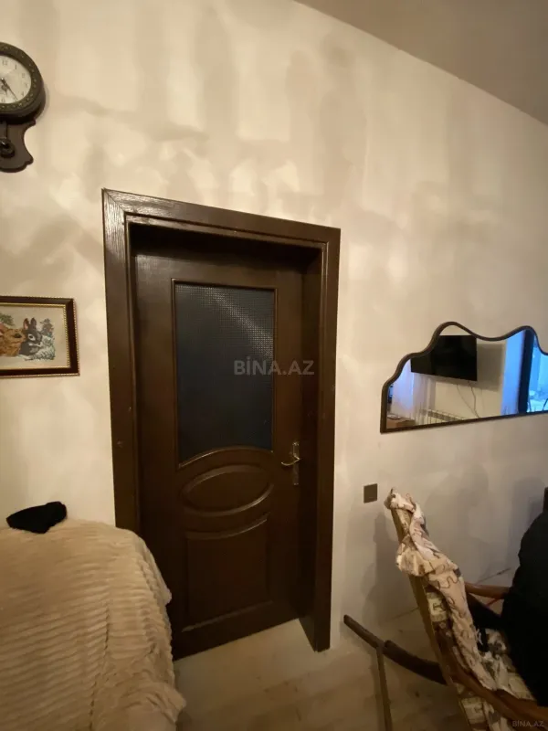 Satılır 6 otaqlı həyət evi 260 m²