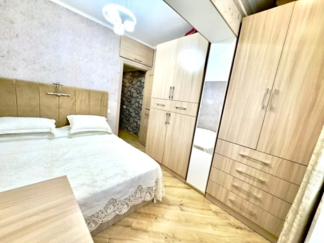 Satılır 2 otaqlı mənzil 50 m²