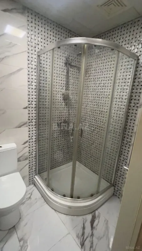 Kirayə verilir 2 otaqlı mənzil 55 m²