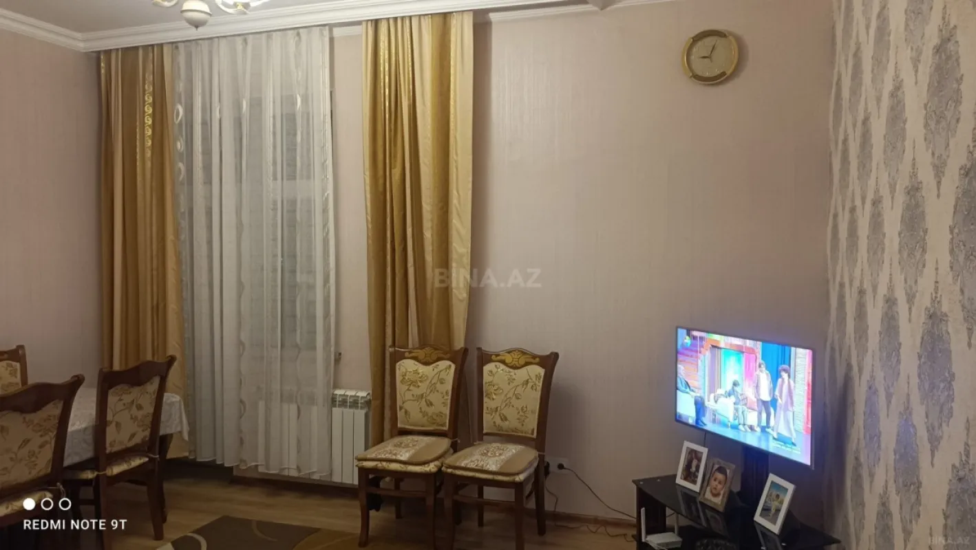Satılır 2 otaqlı mənzil 68 m²