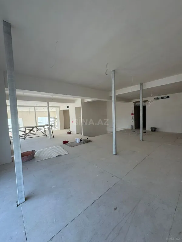 Kirayə verilir obyekt 300 m²