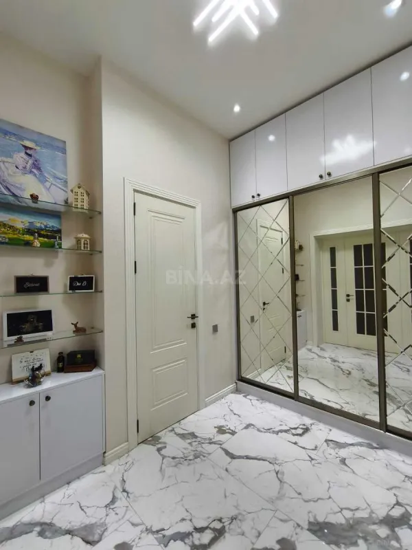 Satılır 3 otaqlı mənzil 97.2 m²