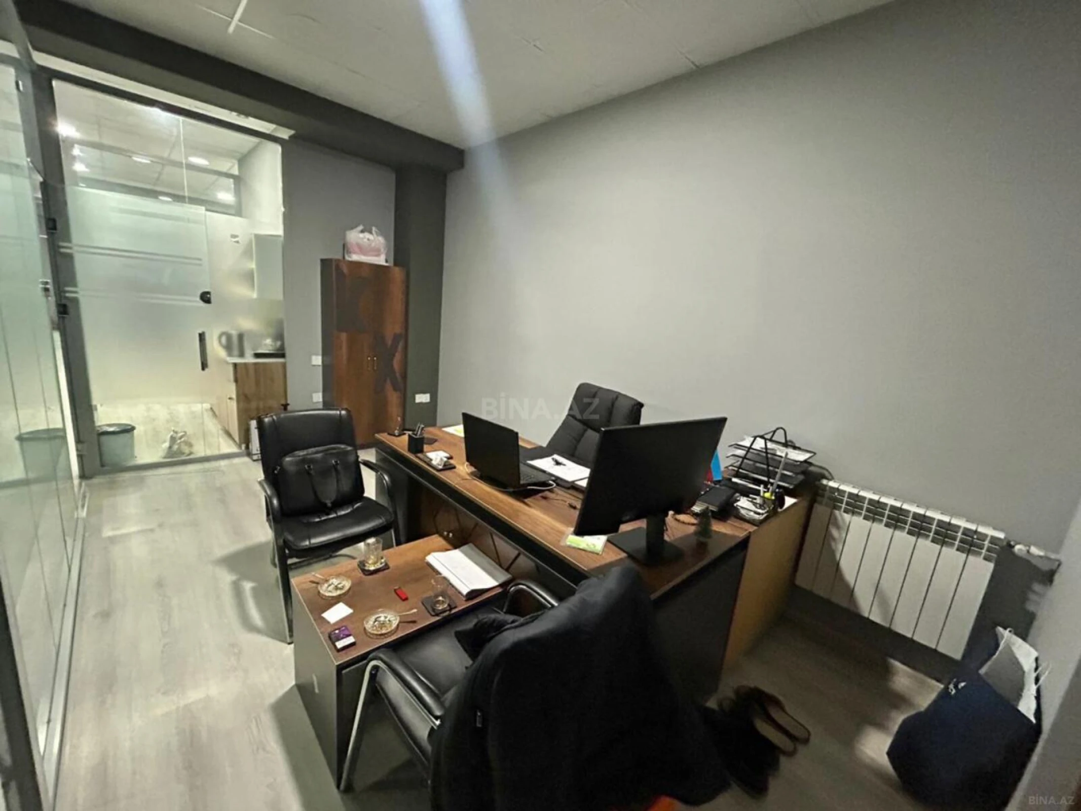 Satılır 6 otaqlı ofis 130 m²