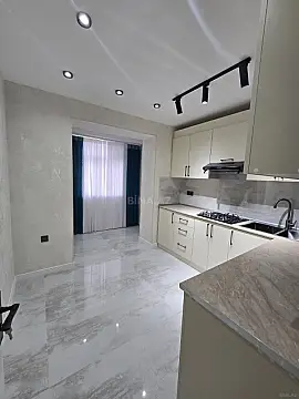 Satılır 3 otaqlı mənzil 85 m²
