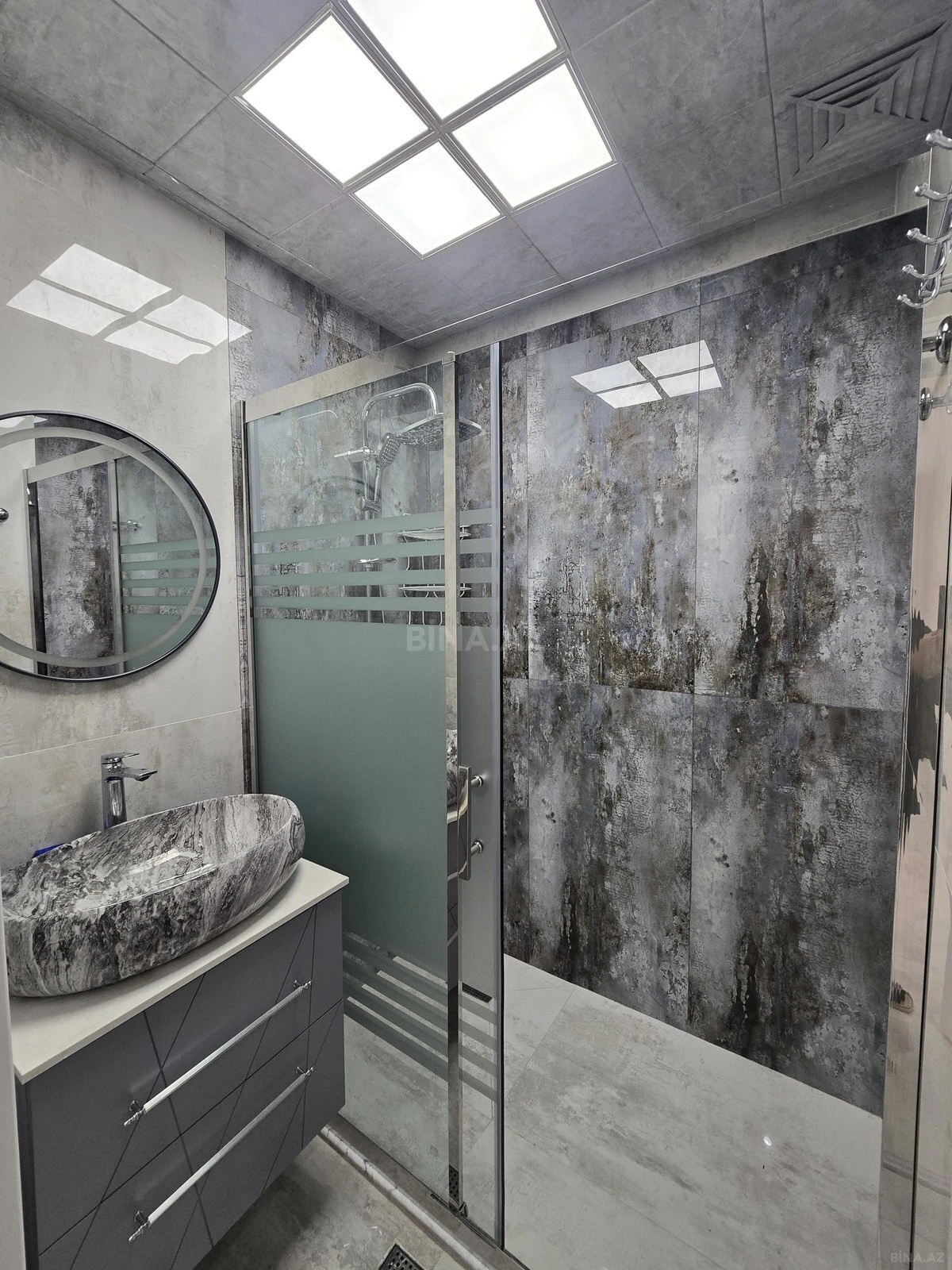 Satılır 3 otaqlı mənzil 85 m²