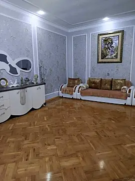 Satılır 7 otaqlı həyət evi 300 m²