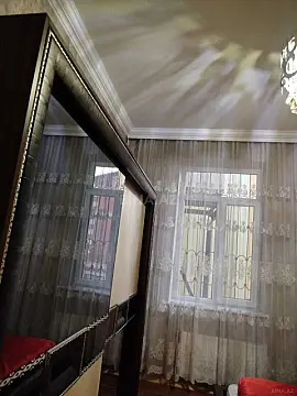 Satılır 7 otaqlı həyət evi 300 m²