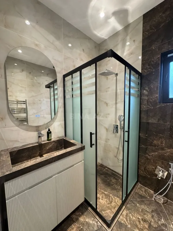 Satılır 4 otaqlı həyət evi 180 m²