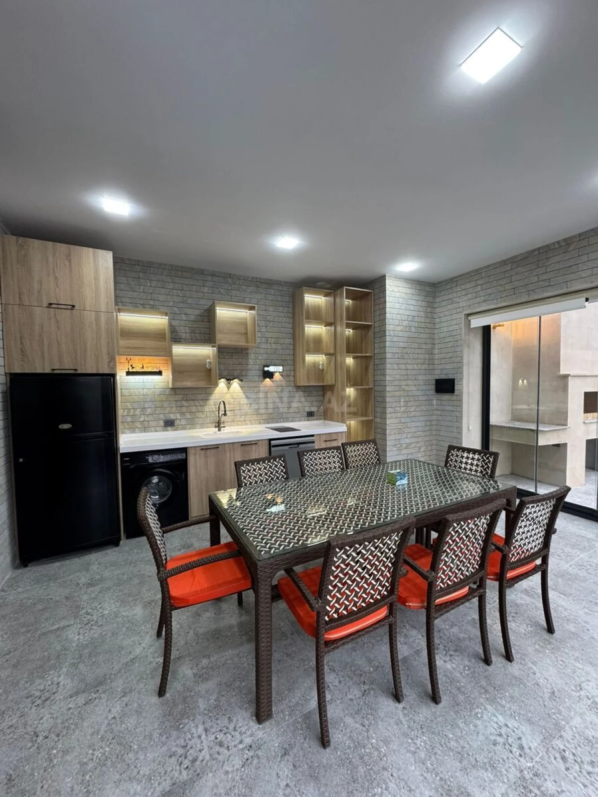 Satılır 4 otaqlı həyət evi 180 m²