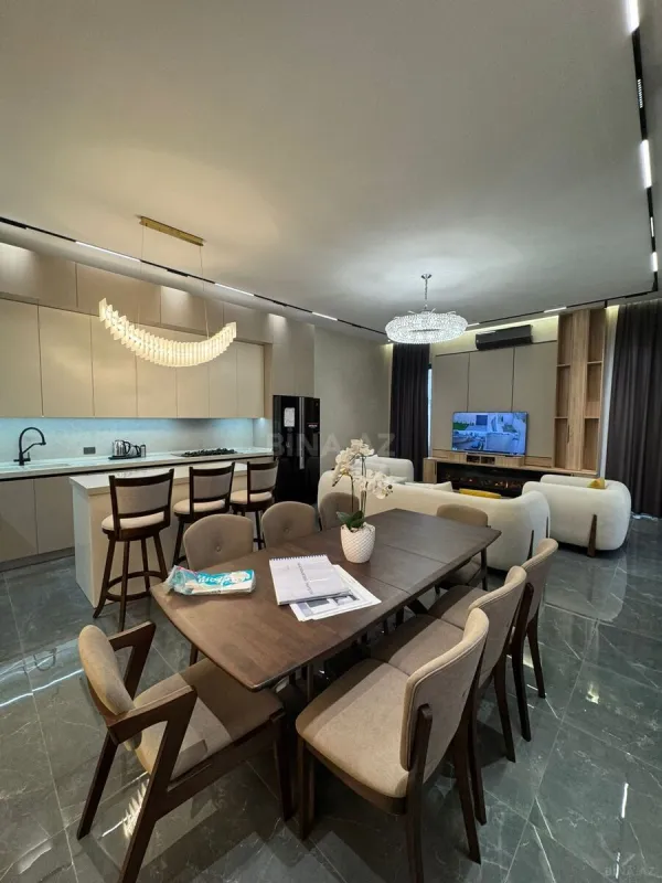 Satılır 4 otaqlı həyət evi 180 m²