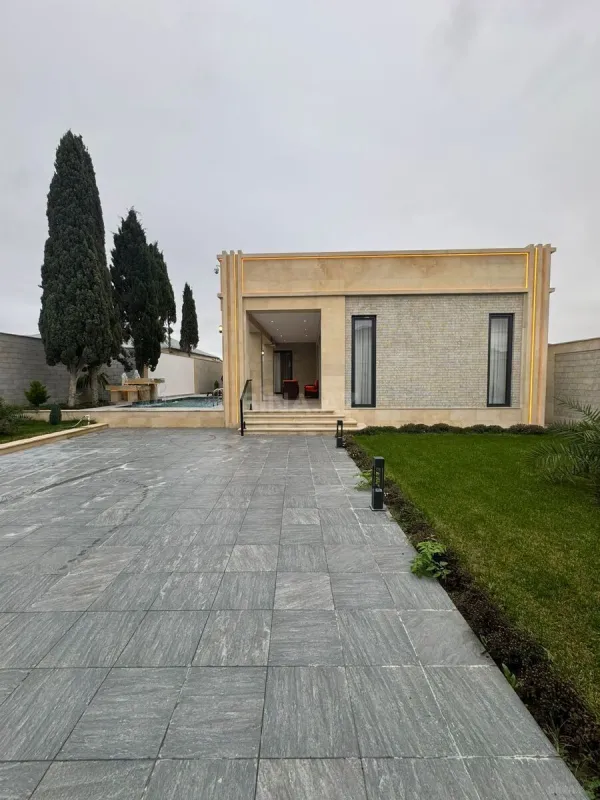 Satılır 4 otaqlı həyət evi 180 m²