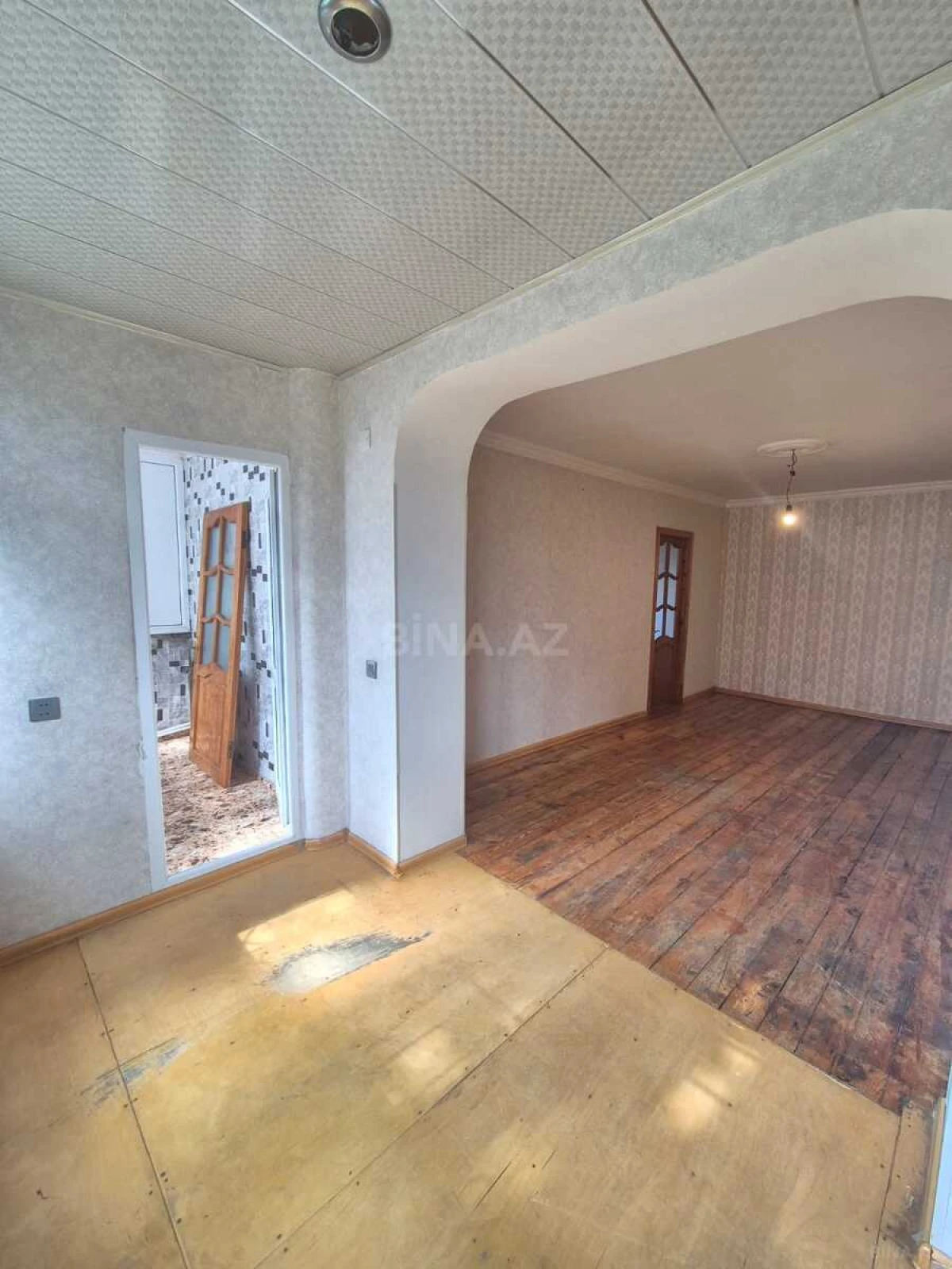 Satılır 2 otaqlı mənzil 55 m²
