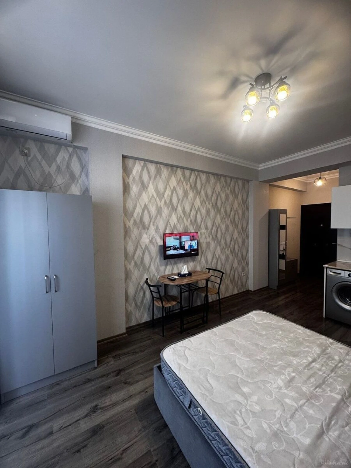 Satılır 1 otaqlı mənzil 30 m²