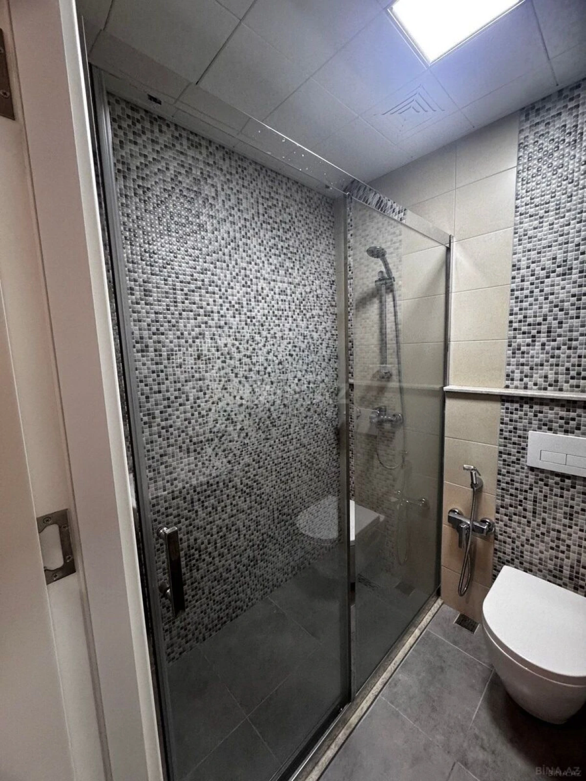 Satılır 1 otaqlı mənzil 30 m²