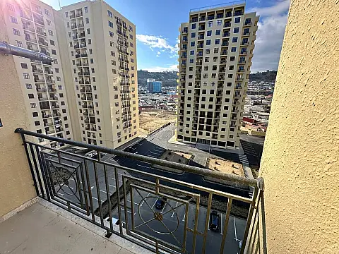 Satılır 3 otaqlı mənzil 125 m²