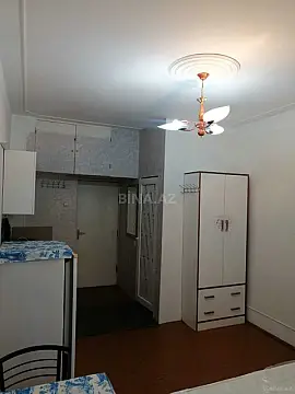 Satılır 1 otaqlı mənzil 18 m²