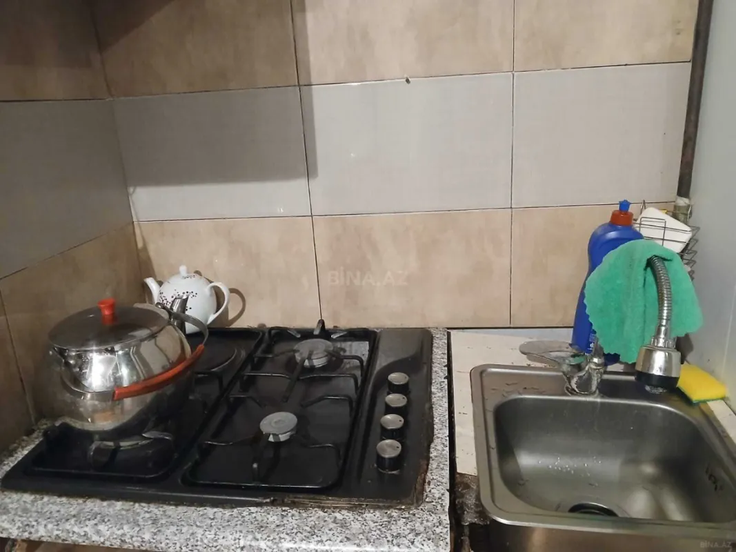 Kirayə verilir 2 otaqlı mənzil 70 m²