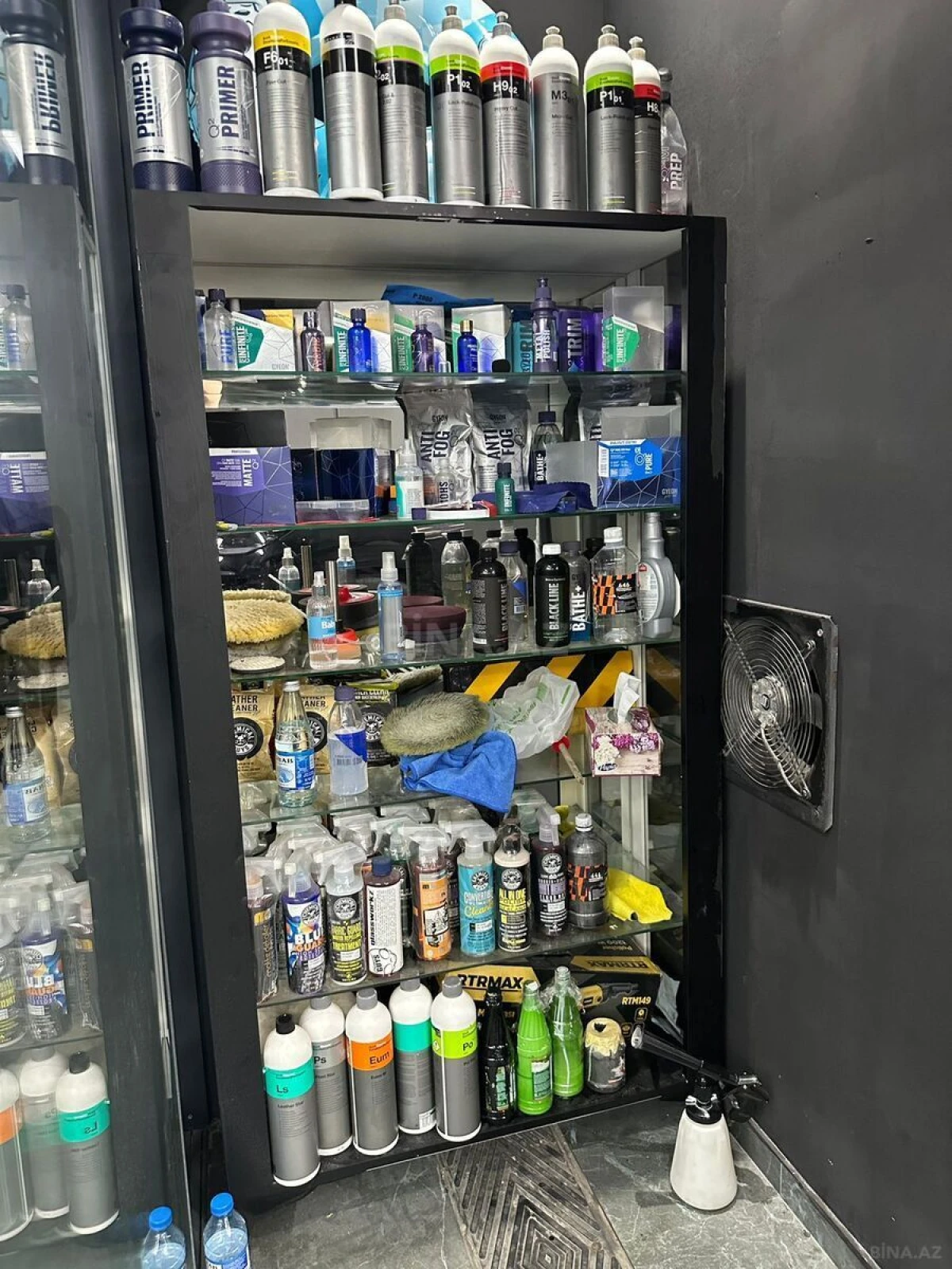 Satılır obyekt 216 m²