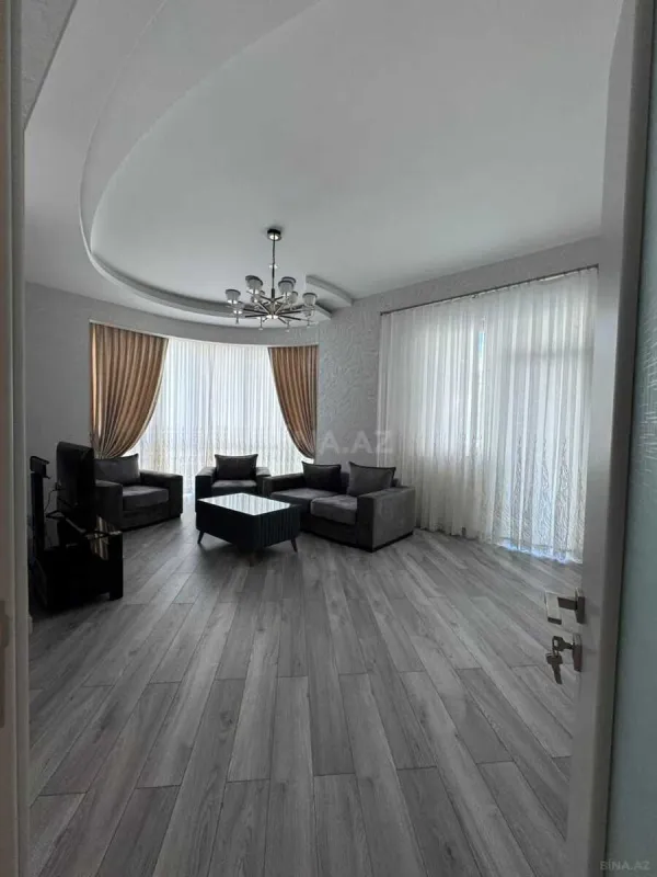 Kirayə verilir 3 otaqlı mənzil 120 m²