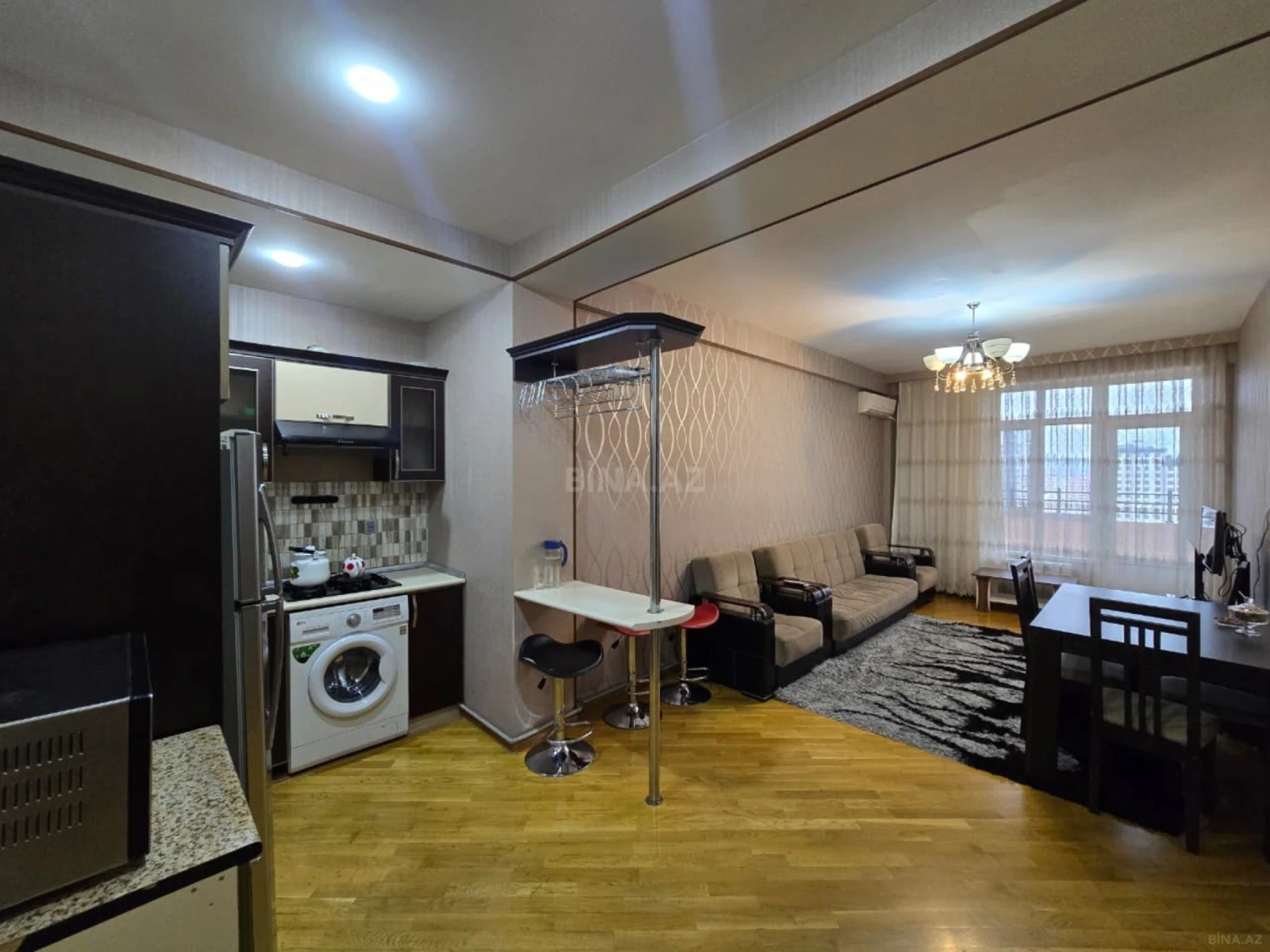 Kirayə verilir 3 otaqlı mənzil 101 m²