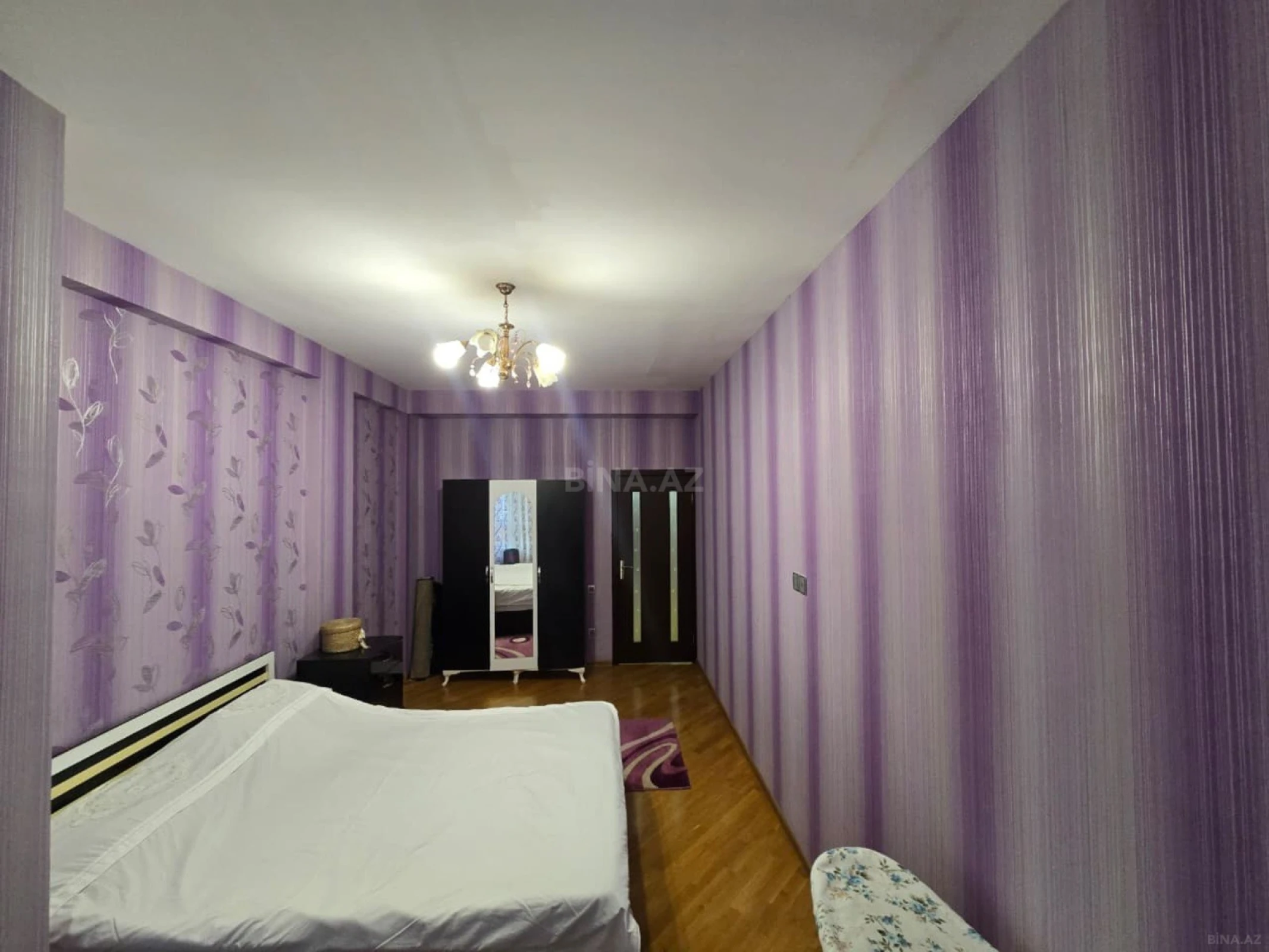 Kirayə verilir 3 otaqlı mənzil 101 m²