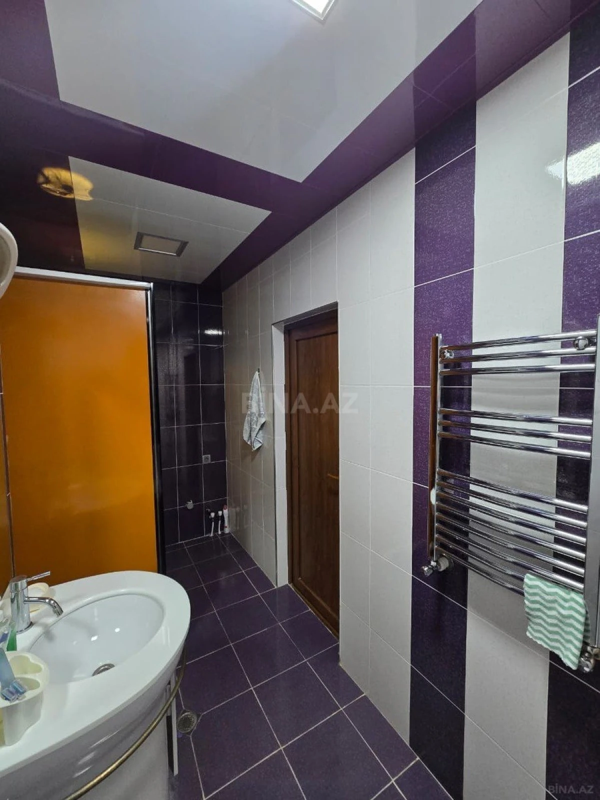 Kirayə verilir 3 otaqlı mənzil 101 m²