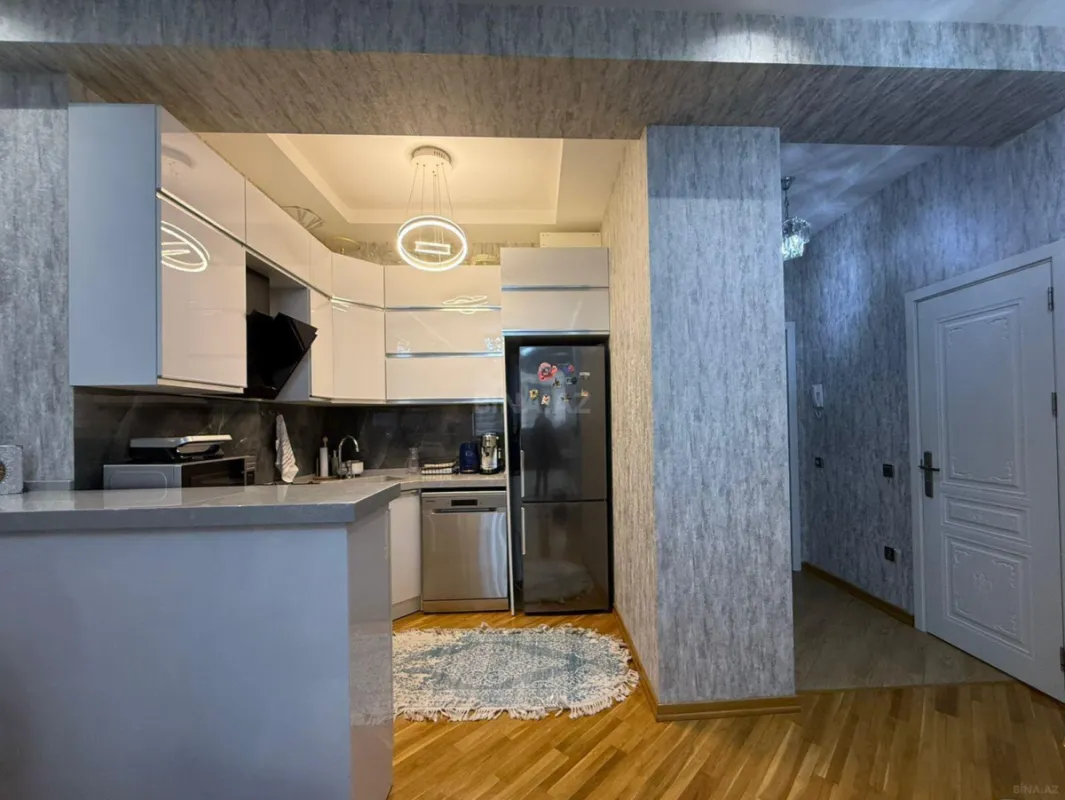 Satılır 2 otaqlı mənzil 56 m²