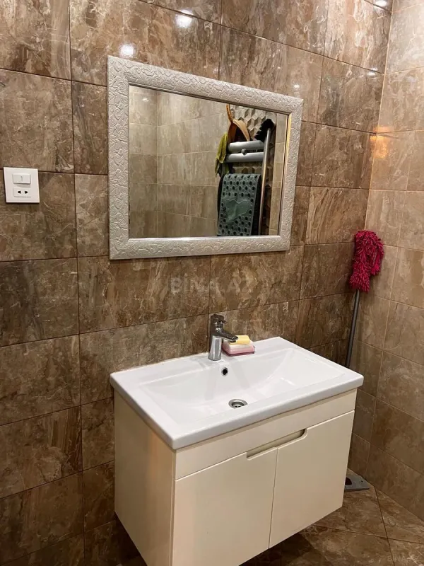 Kirayə verilir 3 otaqlı mənzil 100 m²