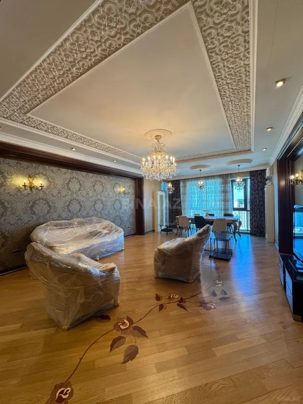 Kirayə verilir 3 otaqlı mənzil 220 m²