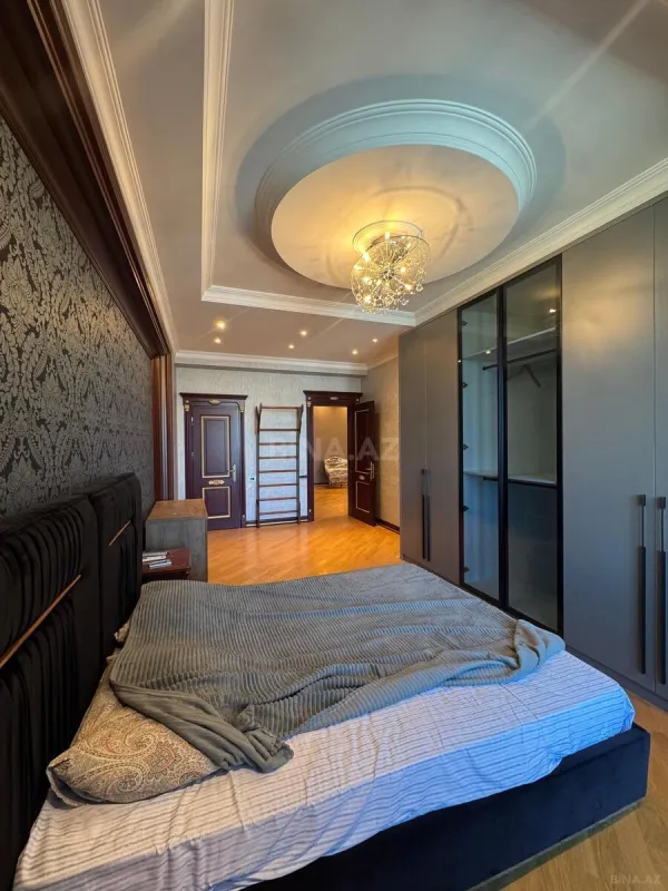 Kirayə verilir 3 otaqlı mənzil 220 m²