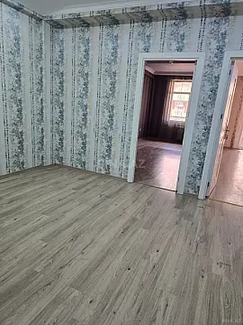 Kirayə verilir 2 otaqlı mənzil 77 m²
