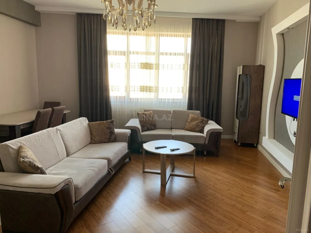 Kirayə verilir 3 otaqlı mənzil 88 m²