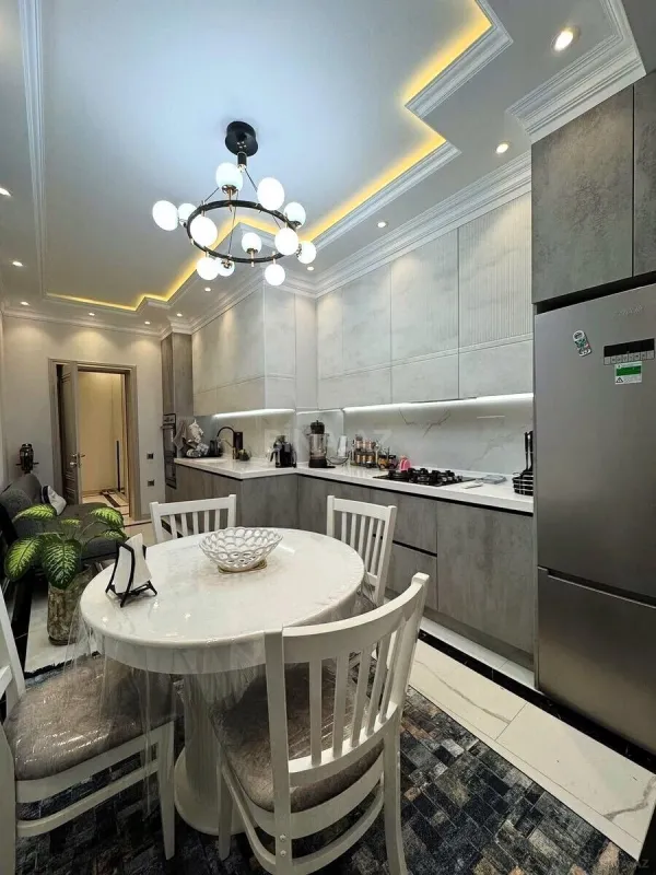 Satılır 3 otaqlı mənzil 125 m²