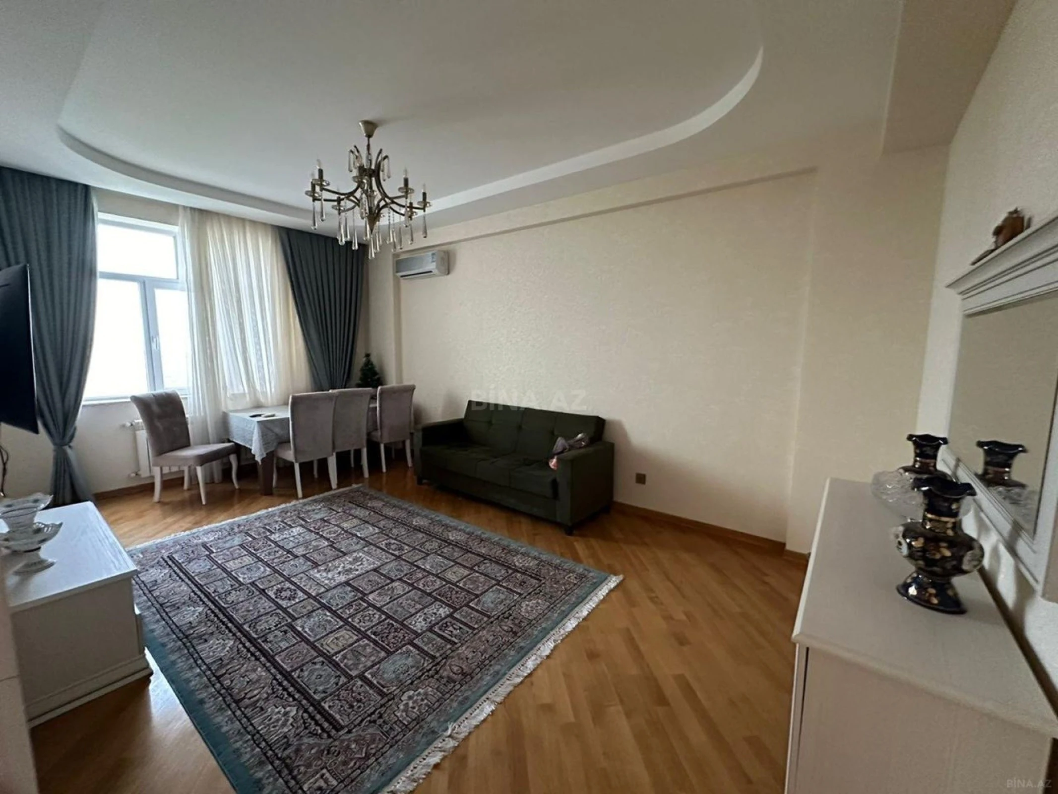 Kirayə verilir 3 otaqlı mənzil 110 m²